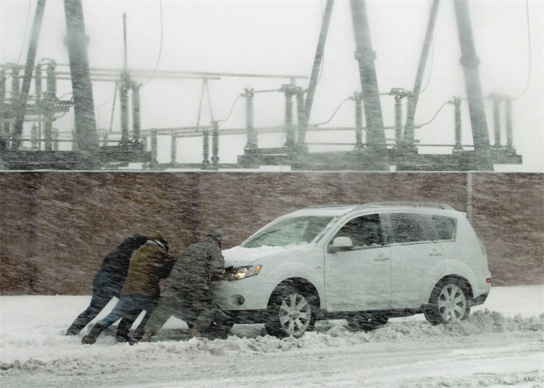 Winter Weather is Here - 8 Tips on How to Stay Safe